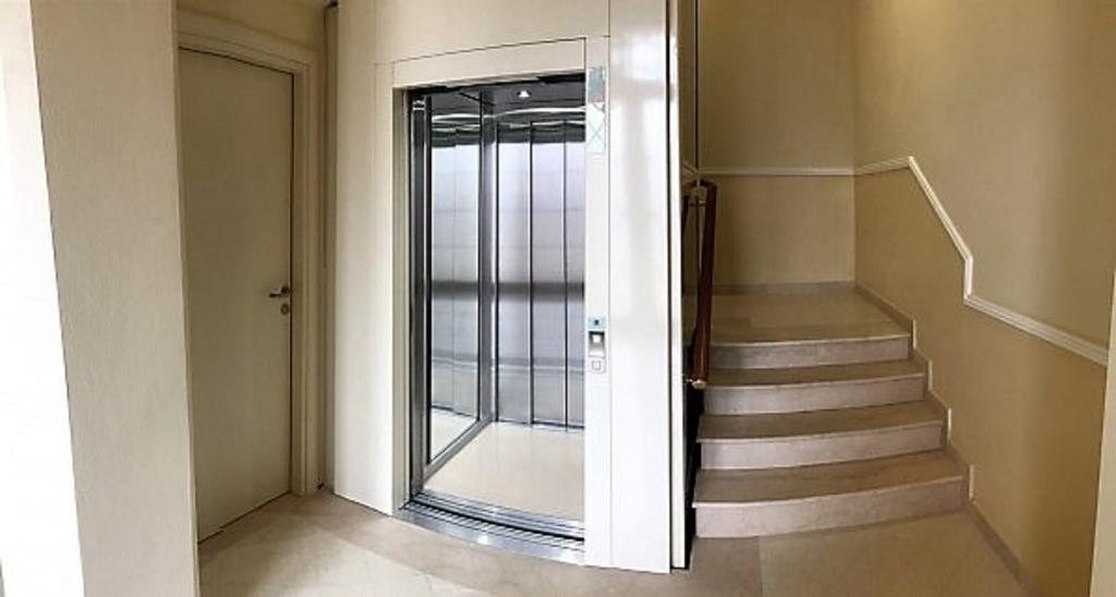 Farolfi Apartments Carracci Bologna Kültér fotó